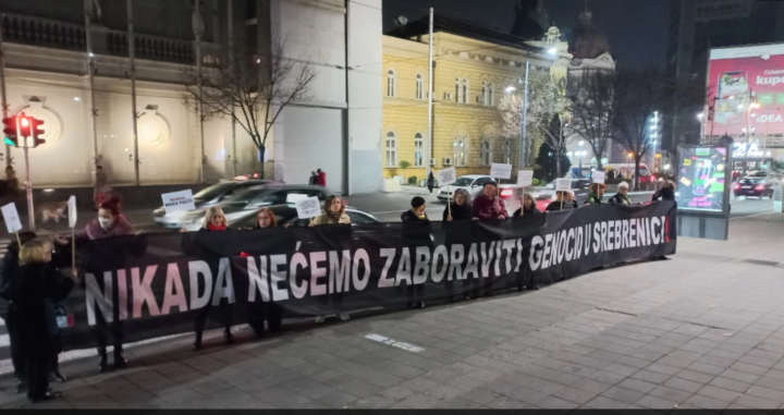 Protesta në Beograd, Foto: REL