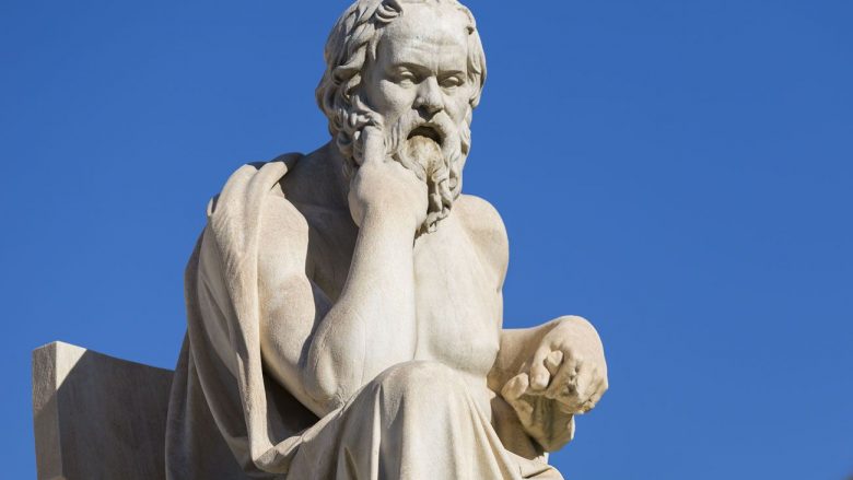 Pezullimi i Sokratit: Si e vulosi filozofi i madh, fatin e vet me ...